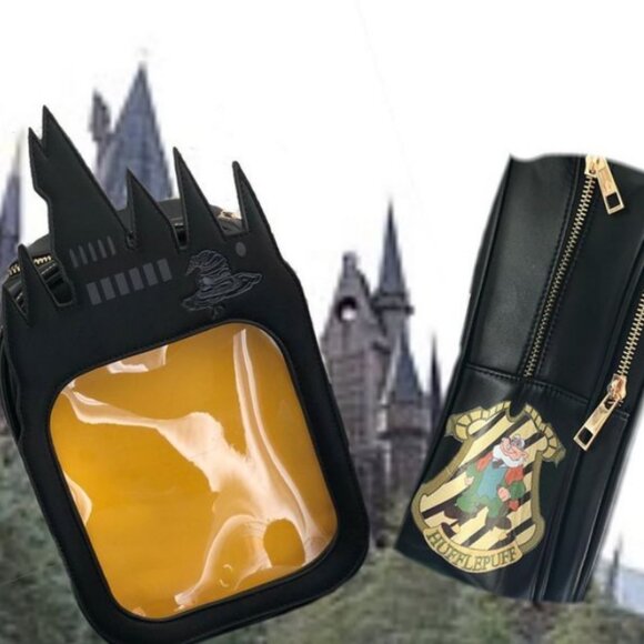 Hogwarts Hufflepuff Ita Pin Bag Backpack main image 8